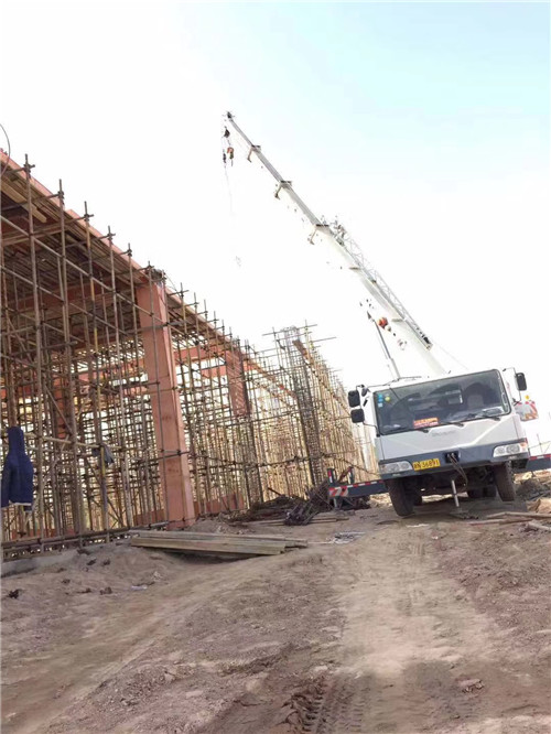 保德县吊车作业的安全注意事项有哪些？