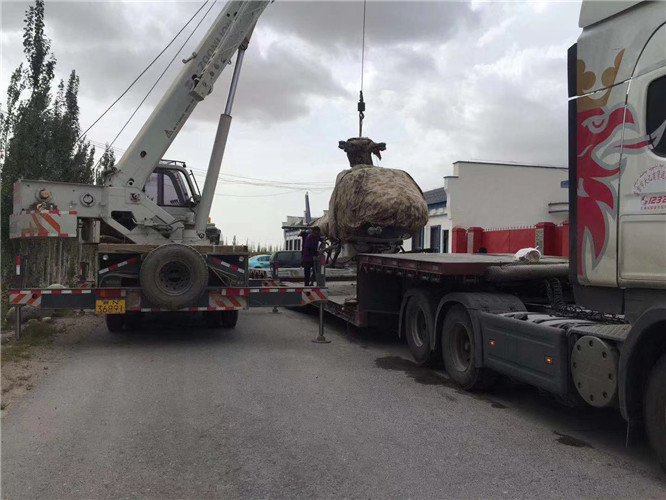 保德县狭窄场地（如小区、车间）适合用哪种吊车？