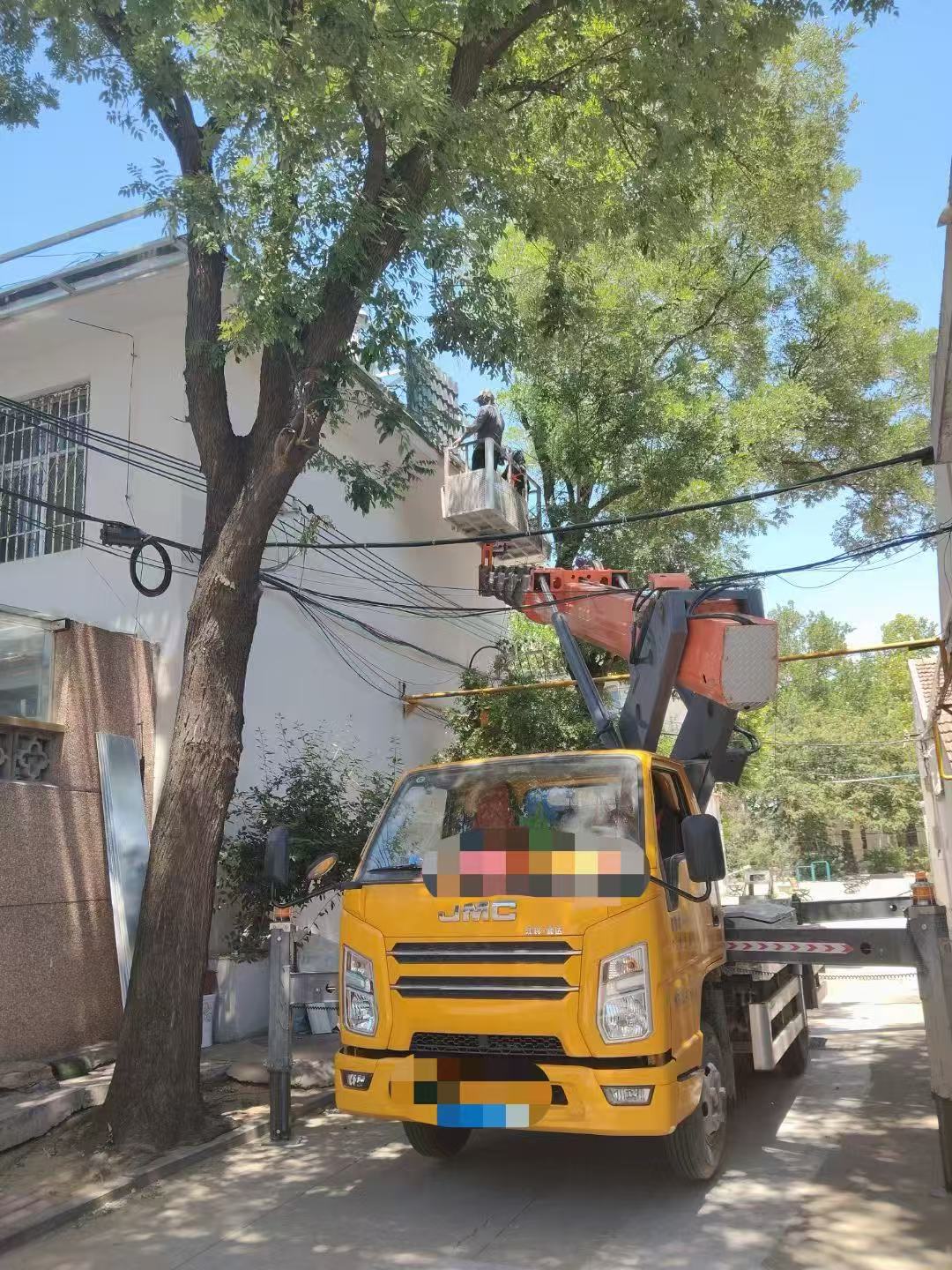 保德县高空作业车能吊装重物吗？最大承载多少公斤？